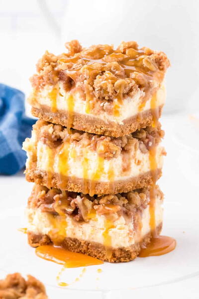 Caramel Apple Cheesecake Bars