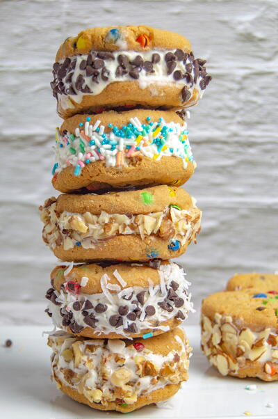 Homemade Ice Cream Sandwiches Homemade Ice Cream Sandwiches