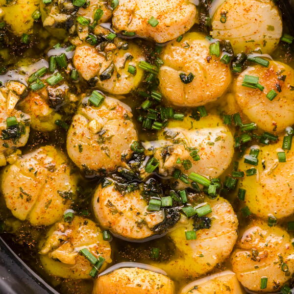 Smoked Scallops With Garlic