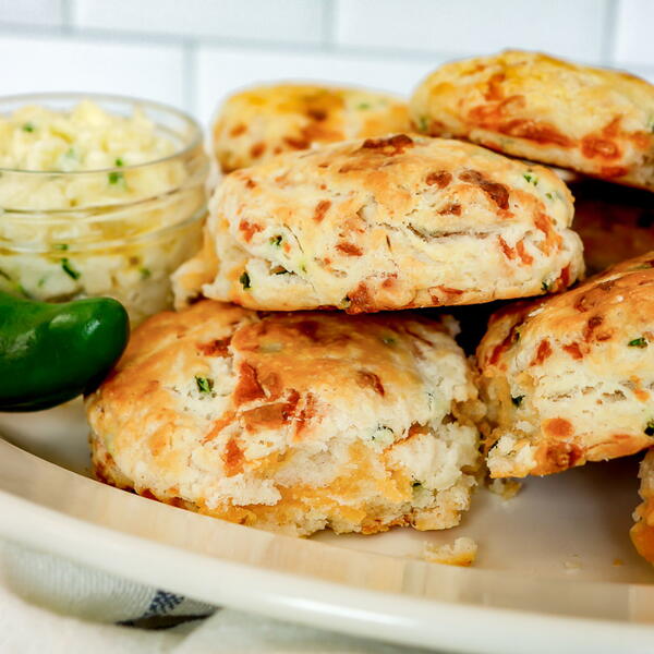 Jalapeno Cheddar Biscuits