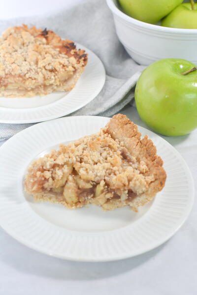 Easy Apple Pie With Crumb Topping