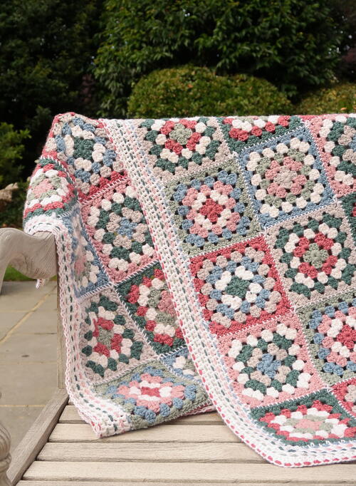 Adelie Granny Square Baby Blanket Adelie Granny Square Baby Blanket