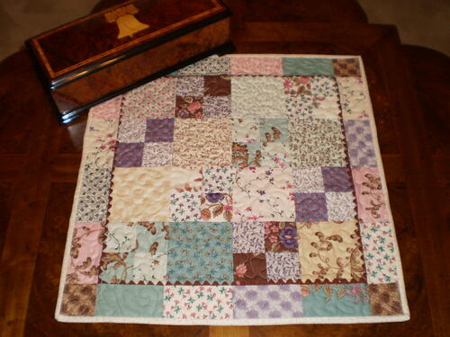 Vintage Autumn Table Topper Vintage Autumn Table Topper