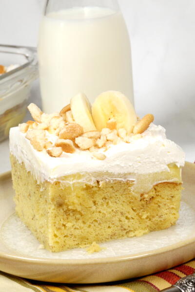 Banana Cream Poke Cake Banana Cream Poke Cake