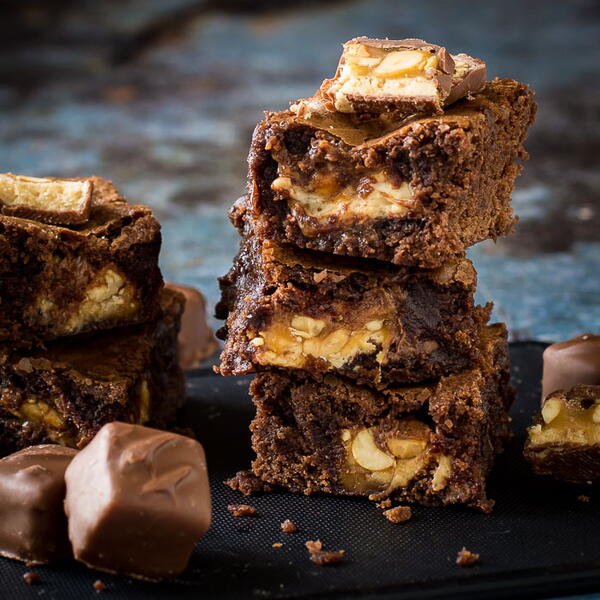 Snickers Bar Brownies Snickers Bar Brownies