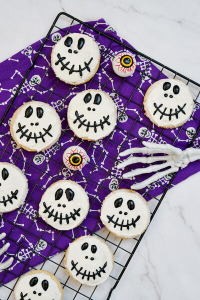 Easy Jack Skellington Nightmare Before Christmas Cookies Easy Jack Skellington Nightmare Before Christmas Cookies