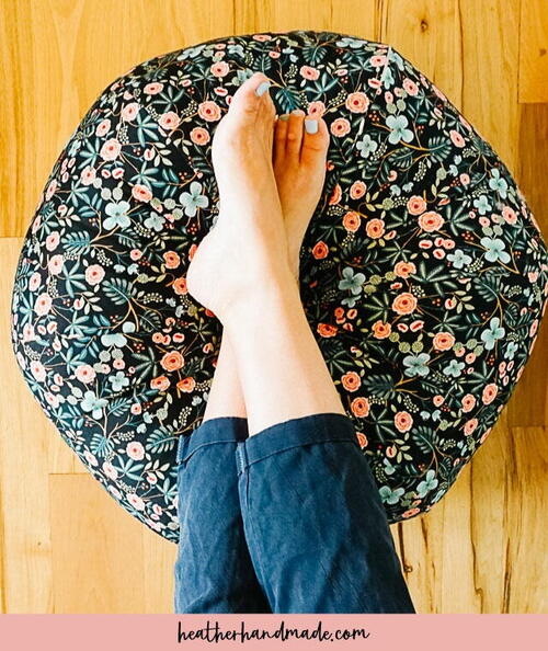 Diy Floor Pouf With Free Sewing Pattern