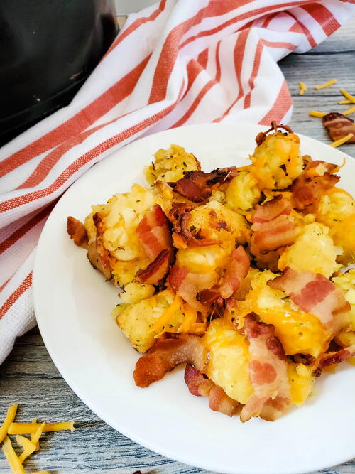 Slow Cooker Cheesy Bacon Ranch Tater Tots Slow Cooker Cheesy Bacon Ranch Tater Tots