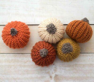 Super Easy Crochet Pumpkin Pattern