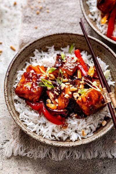 Easy 30 Minute Teriyaki Salmon Stir Fry Easy 30 Minute Teriyaki Salmon Stir Fry