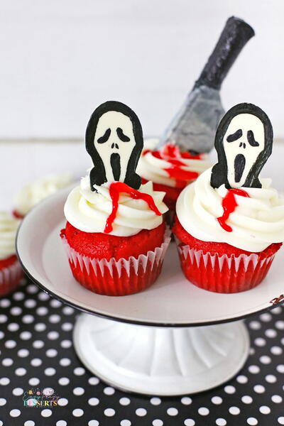 Scary Halloween Cupcakes Scary Halloween Cupcakes