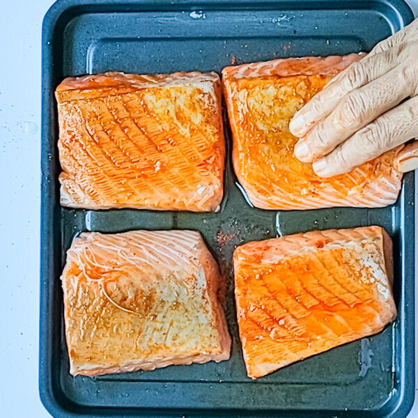 Easy Baked Pesto Crusted Salmon With Panko Easy Baked Pesto Crusted Salmon With Panko