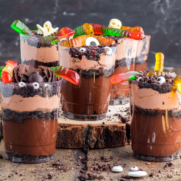 Halloween Dirt Cups Halloween Dirt Cups