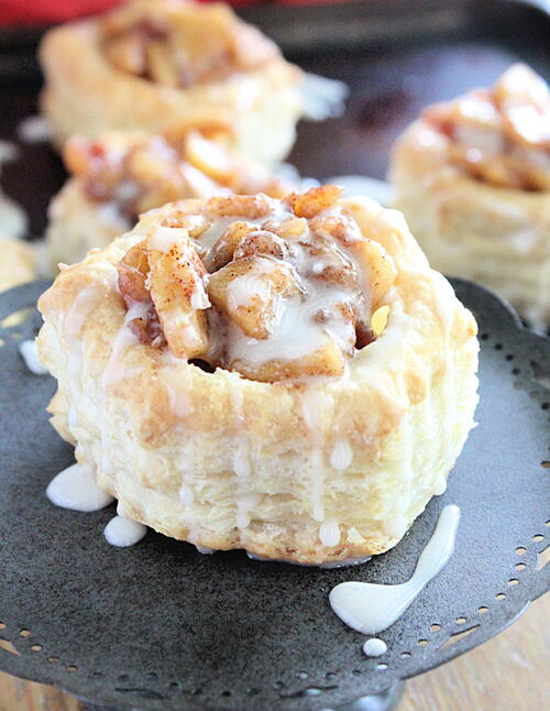 Apple Pie Pastry Cups