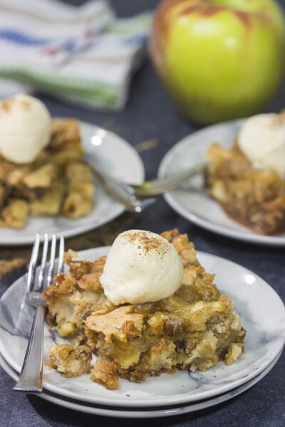 Caramel Apple Cake Caramel Apple Cake