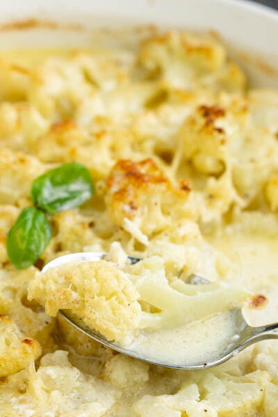 Scalloped Mascarpone Cauliflower Scalloped Mascarpone Cauliflower