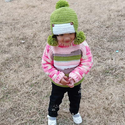 Crocheted Cute Easy Little Girls Sweater handmade Round Neck Pullover Sweater Crocheted Cute Easy Little Girls Sweater /handmade Round Neck Pullover Sweater