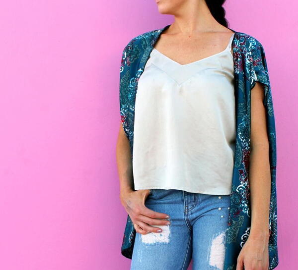 Make A DIY Kimono in 3 Simple Steps Make A DIY Kimono in 3 Simple Steps