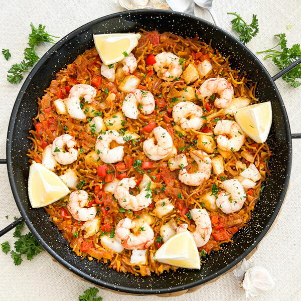 Spanish Seafood Pasta | Easy Paella-style Pasta Recipe With Fideos