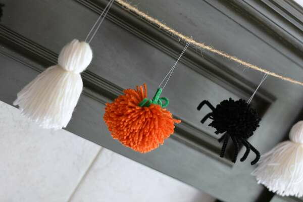 Halloween Yarn Garland Halloween Yarn Garland