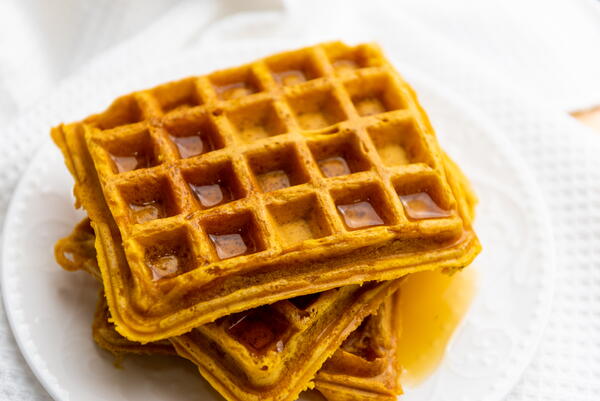 Homemade Pumpkin Spice Waffles