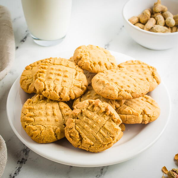 Chewy Peanut Butter Cookies Chewy Peanut Butter Cookies