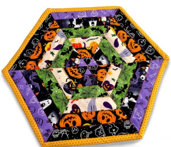 Halloween Web Table Topper Halloween Web Table Topper