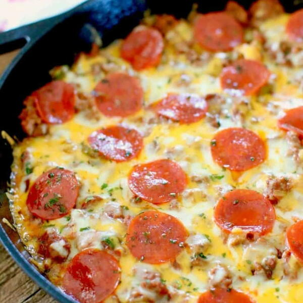 Family Favorite Skillet Cornbread Pizza Family Favorite Skillet Cornbread Pizza