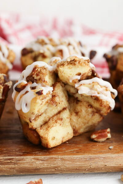 Cinnamon Roll Muffins Cinnamon Roll Muffins
