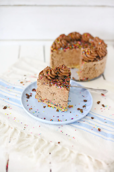 No-Bake Cocoa Pebbles Cheesecake No-Bake Cocoa Pebbles Cheesecake