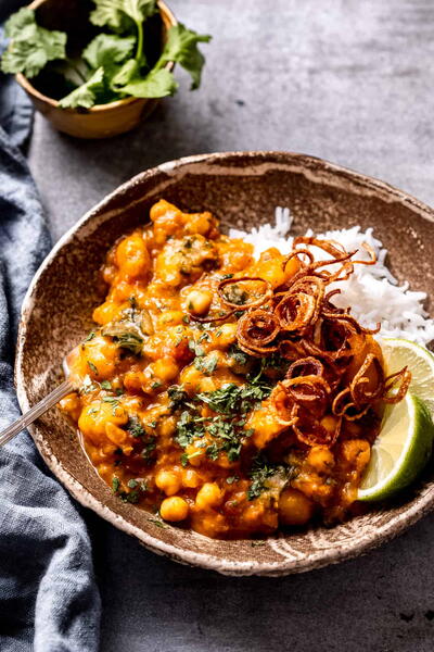 Awesome And Easy Butternut Squash Curry