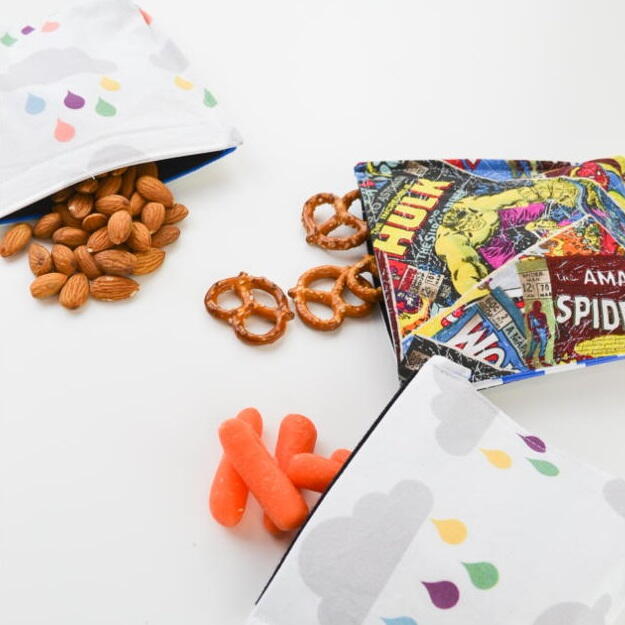 DIY Reusable Snack Pouches DIY Reusable Snack Pouches