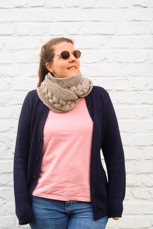 Tresse Infinity Cable Scarf Knitting Pattern Tresse Infinity Cable Scarf Knitting Pattern
