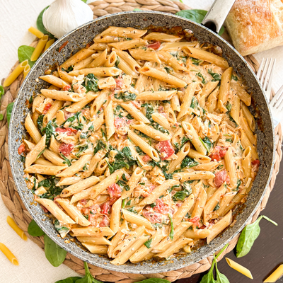 Healthy Creamy Pasta With Tuna & Spinach | 30 Minute One-pan Recipe