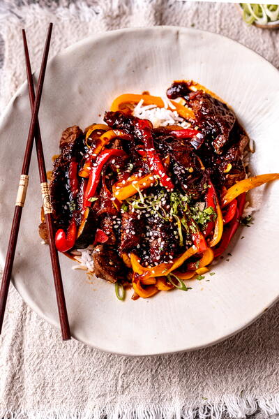 The Ultimate Beef Stir Fry In A Sticky Asian Sauce The Ultimate Beef Stir Fry In A Sticky Asian Sauce