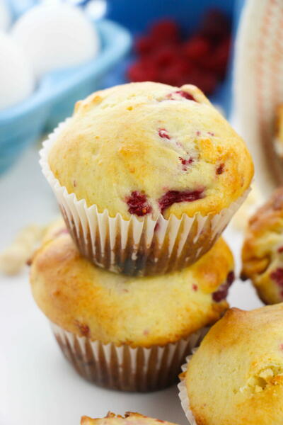 White Chocolate And Raspberry Muffins White Chocolate And Raspberry Muffins