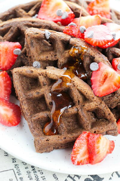 Chocolate Cake Waffles Chocolate Cake Waffles