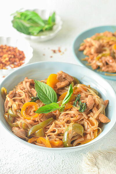 Chicken Drunken Noodles Chicken Drunken Noodles