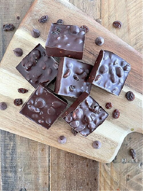 Homemade Copycat Chunky Bars Homemade Copycat Chunky Bars