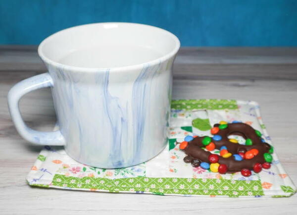 Quilted Rail Fence Block Mug Rug Quilted Rail Fence Block Mug Rug