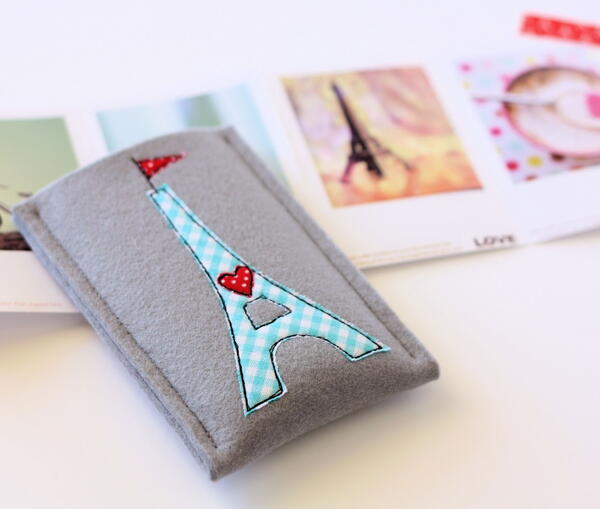 Eiffel Tower Smart Phone Cover Eiffel Tower Smart Phone Cover