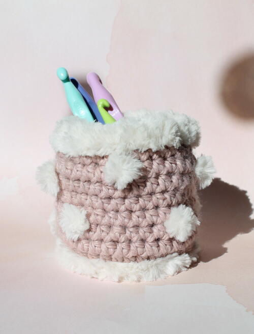 Faux Fur Pom Pom Stitch Tutorial Faux Fur Pom Pom Stitch Tutorial