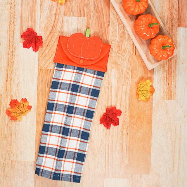 DIY Fall Kitchen Towel DIY Fall Kitchen Towel