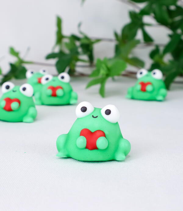 Frogs in Love Frogs in Love