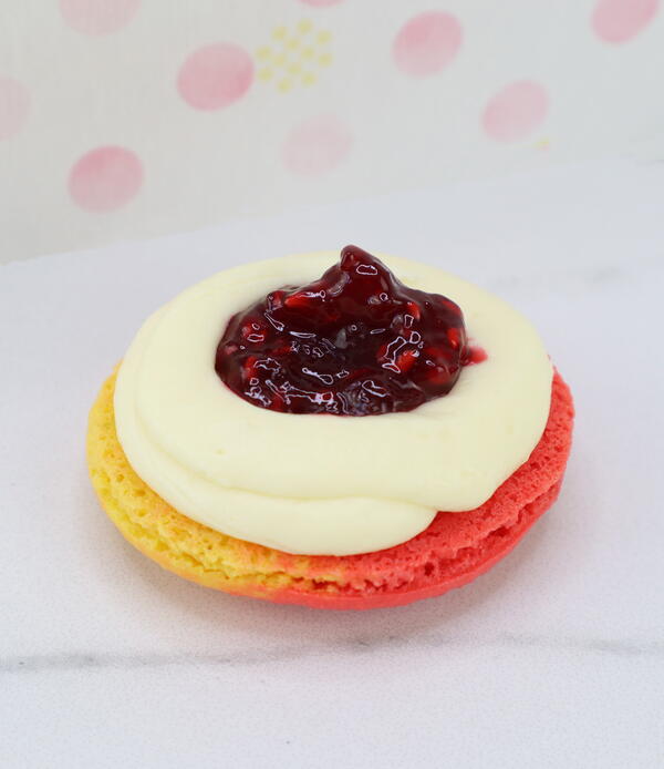 White Chocolate Ganache with Raspberry Jam White Chocolate Ganache with Raspberry Jam