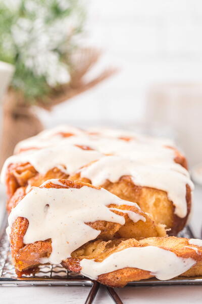 Eggnog Pull Apart Bread