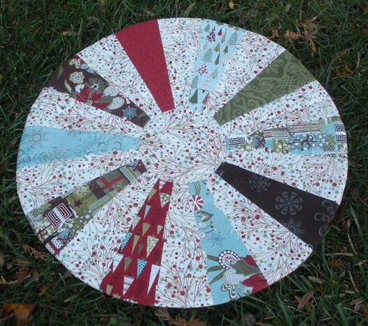 Sweet Sugar Swirls Table Topper Sweet Sugar Swirls Table Topper