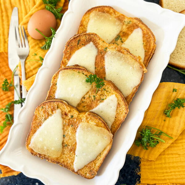 One-pan Egg & Cheese Toast | Addictively Good Breakfast Recipe