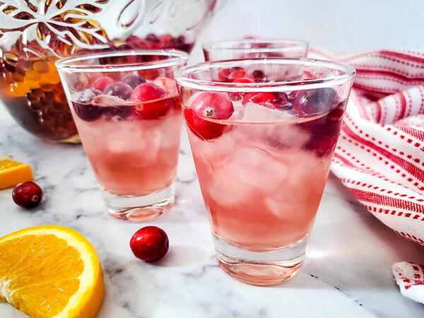 Easy Christmas Punch Recipe