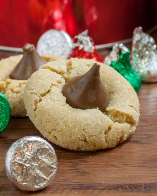 Thumbprint Hershey Kiss Cookies Thumbprint Hershey Kiss Cookies